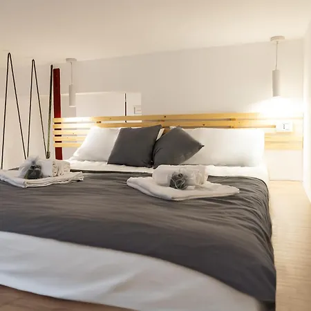 Apartment Monolocale Moderno A 2 Min Dalla Metro B Rome